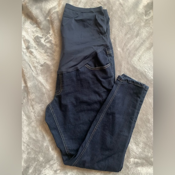 Maternity Jeans - Picture 2 of 2